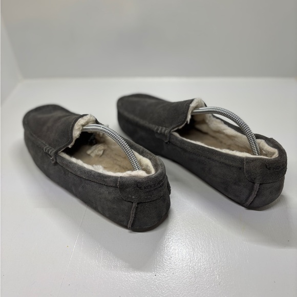 Koolaburra by UGG Men's Tipton slipper in a gray size 11 - Picture 4 of 10